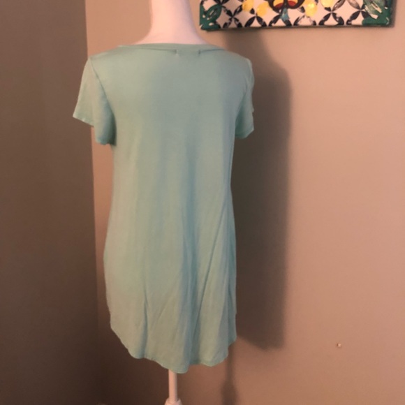Mint Green scoop neck tunic - Picture 2 of 3